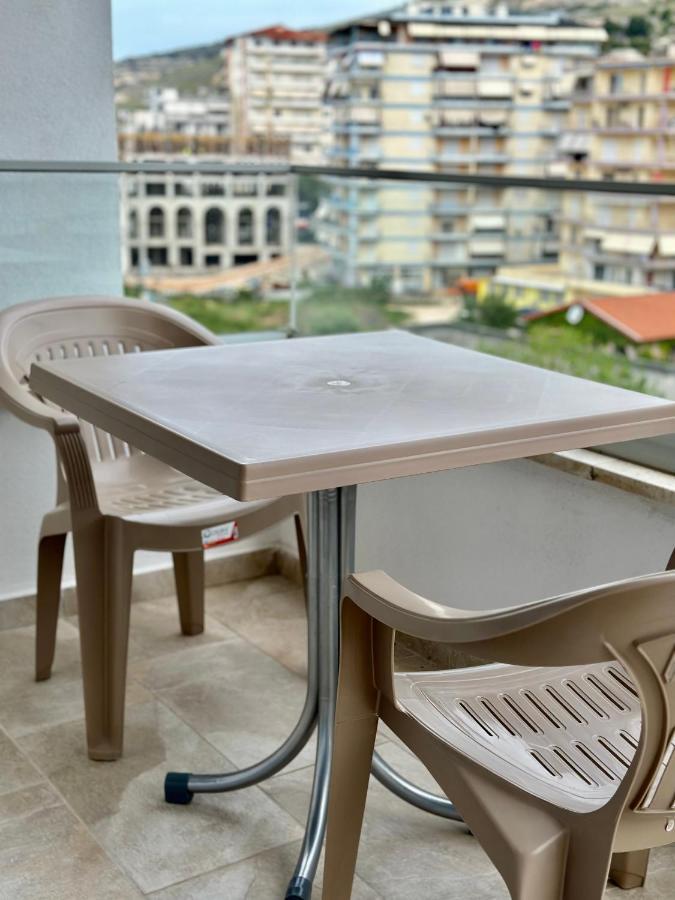 Azura Saranda Terraces Apt Dış mekan fotoğraf